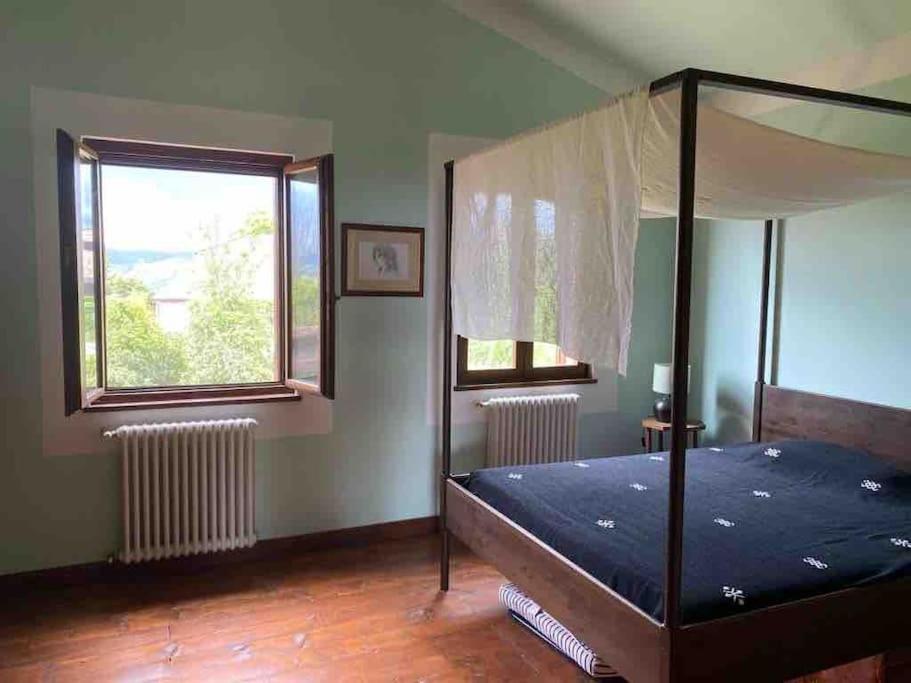 Paradiso Sulle Colline Parmensi Medesano Bagian luar foto