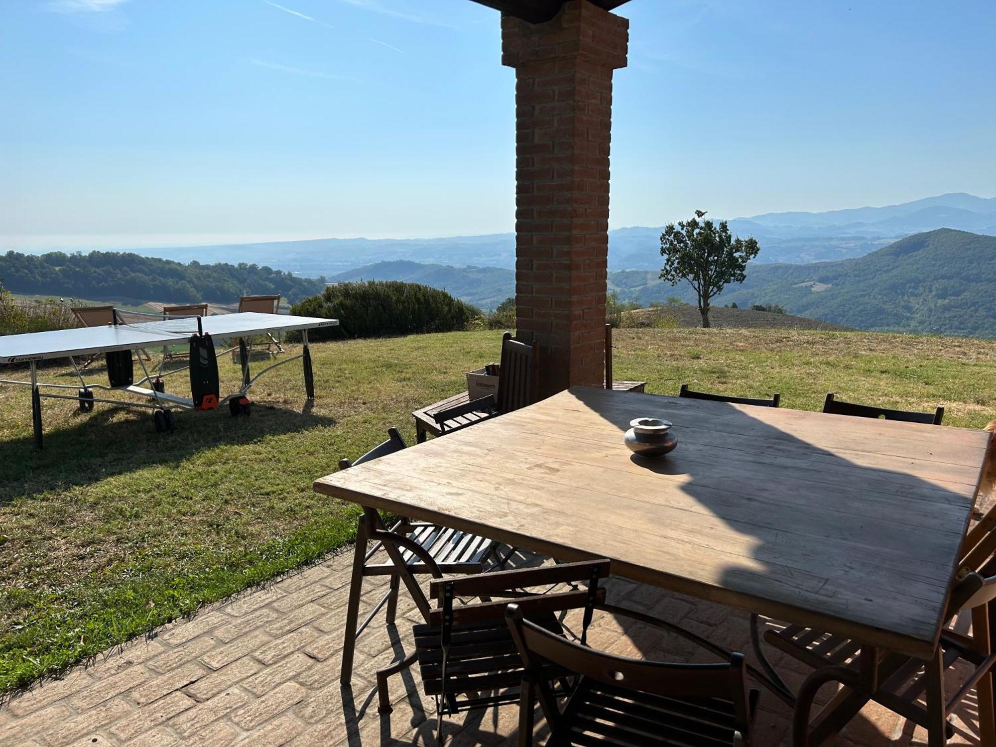 Paradiso Sulle Colline Parmensi Medesano Bagian luar foto